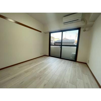 オートロック付きマンション・室内リフォーム済み！バストイレ別・独立洗面台完備・新井薬師前駅2分の好立地・商店街至近でとっても便利！ＭＨ新井の物件写真1