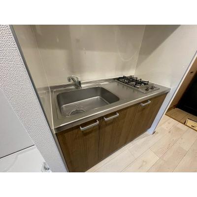 オートロック付きマンション・室内リフォーム済み！バストイレ別・独立洗面台完備・新井薬師前駅2分の好立地・商店街至近でとっても便利！ＭＨ新井の物件写真3