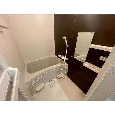 オートロック付きマンション・室内リフォーム済み！バストイレ別・独立洗面台完備・新井薬師前駅2分の好立地・商店街至近でとっても便利！ＭＨ新井の物件写真4