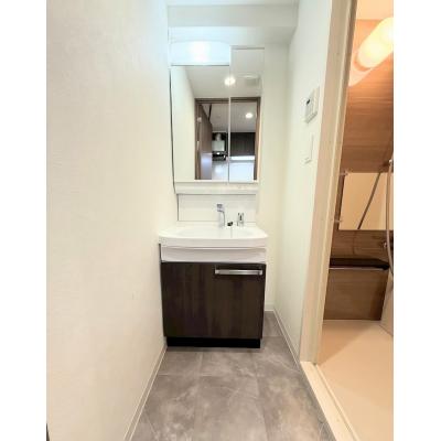 ★SステイPS京都十条凛華【禁煙ルーム・１K・Wi-Fi無料・セミダブルベッド】★ 禁煙ルーム★インターネットWi-Fi無料★2026年2月新築★ウォシュレット・浴室 乾燥機・独立洗面化粧台・ガス２口の物件写真6