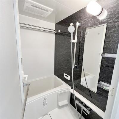 OneLife日泉ローラ＜TYPE1＞【★バストイレ別・独立洗面台・浴室乾燥機付き】の物件写真4