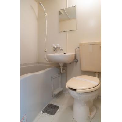 南向き！🌞三島駅徒歩5分！🚃Wifi無料！📱家具家電付 202号室 TM109の物件写真4