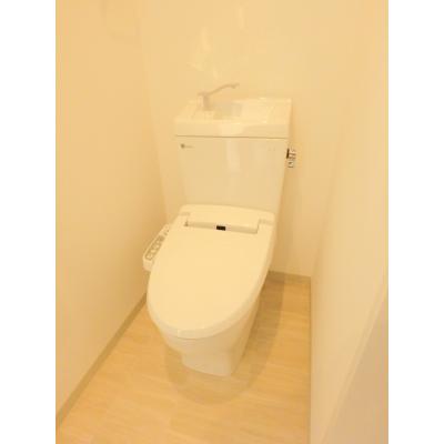 【J’sコート北新宿 201】厚さ25㎝超高密度ポケットコイルマットレス使用！東中野駅徒歩6分！新宿駅まで乗り換えなしで5分！築浅ンション☆【インターネット無料】の物件写真4