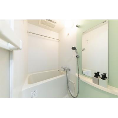 ★SステイEL松屋町SOUTH【禁煙ルーム・１K・セミダブルベッド】★インターネッ トWi-Fiレンタル可★ウォシュレット・浴室乾燥・独立洗面化 粧台・ガス２口K・オートロックなど設備充実の物件写真4