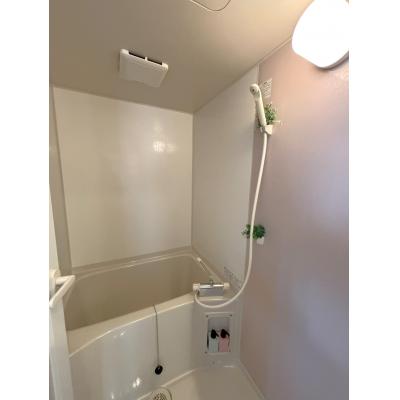 🔷🔹🔸🔶⭐駐車場付き🚙⭐おしゃれな内装⭐1Kタイプ⭐音が気になる方も安心な鉄骨造のお部屋⭐【禁煙&Wi-Fi無料】⭐🔶🔸🔹🔷「K27」の物件写真3