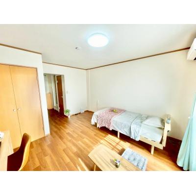 【名古屋市中川区/高畑駅徒歩4分/駐車場/無料Wi-Fi/角部屋/バストイレ別/洋室8.4帖】ヘーベルエスパスV　A棟　ファミマンの外観画像