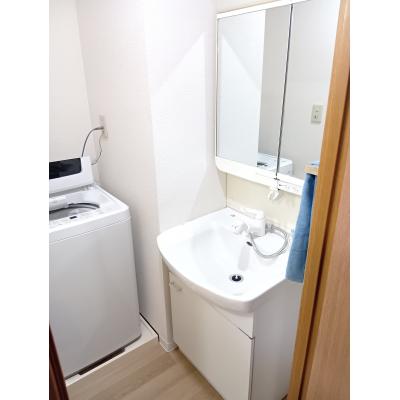 KIT【屋内駐車場有♪】国道8号線アクセス良好☆オール電化☆Wi-Fi無料の物件写真3