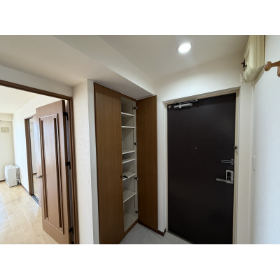 【新規OPEN】COSOJIマンスリー千歳栄町｜駐車場完備｜広々54㎡の内観画像