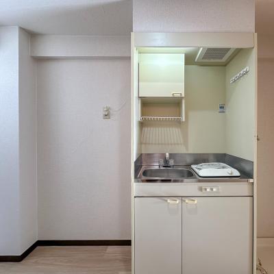 apartment 〒600-8490　京都府京都市下京区立中町508 中川フジカメラビル　5階