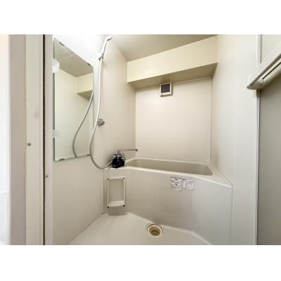 フラット34茨木【ペット1匹飼育可！敷地内駐車場、無料インターネットあり！】の物件写真5