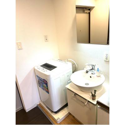 【マンスリープラス上前津】駅徒歩1分×オートロック×バストイレ別🛁 女性も安心快適の好立地1K！の物件写真6