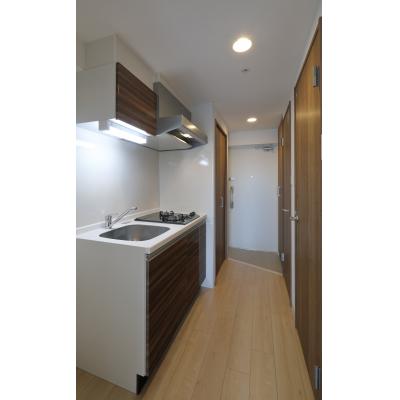 FRマンスリー天神橋　★『東梅田』駅へ２駅３分★の物件写真2