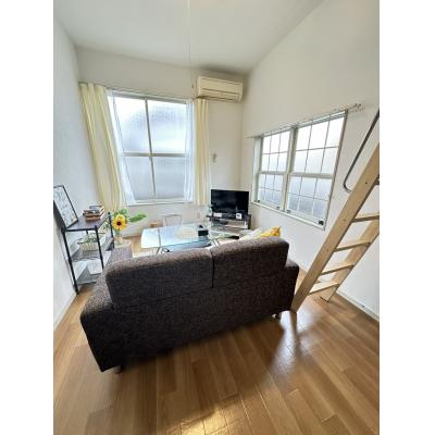 シャトレー東野　１F（駐車場付き！ロフト付きで広々したお部屋です。）の物件写真2