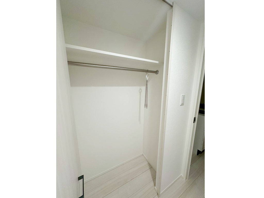 マンスリーリブマックス西横浜EASTレジデンス■『禁煙ルーム』【Wi-Fi無制限・独立洗面・浴室乾燥付】≪エクセレントシリーズ≫の物件写真3