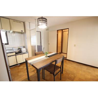 コーポ高橋　３F（駐車場確保可能・広々２DK・ゆめタウン広島すぐそば）の物件写真3