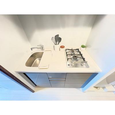 TR新大阪1【ネット無料・新規オープン・RC造角部屋・2口ガスコンロ付き、コンビニまで110ｍ】の物件写真3