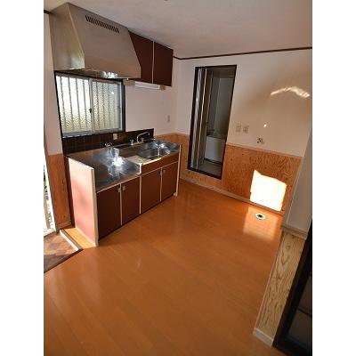 apartment 〒329-2735　栃木県那須塩原市太夫塚１丁目195