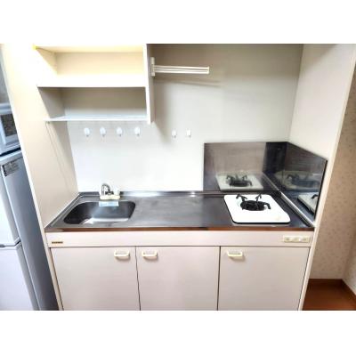 apartment 〒277-0005　千葉県柏市柏２丁目4-1 富士屋ビル　A棟2F