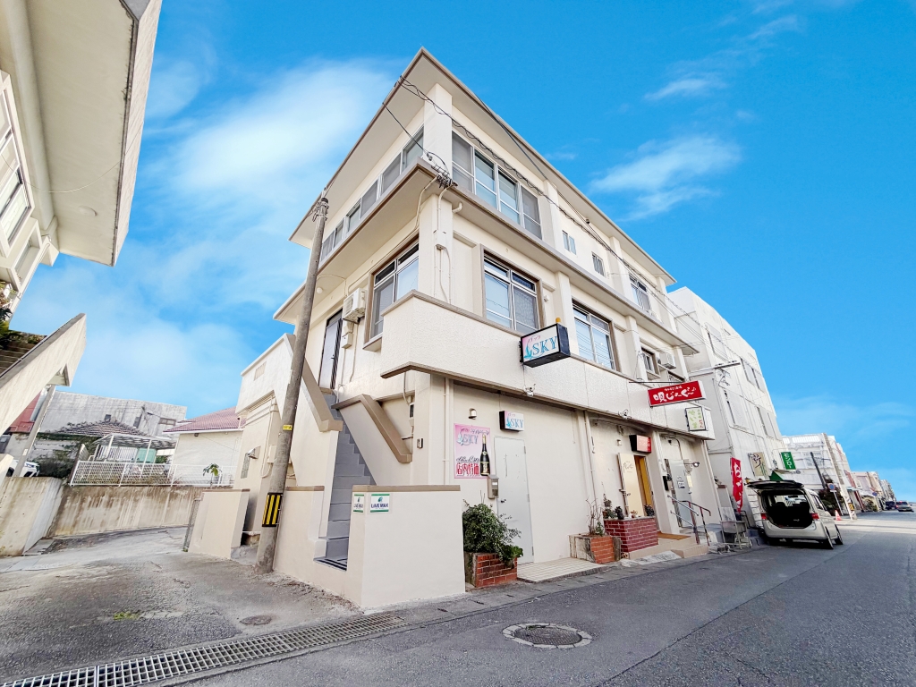 グッドステイ沖縄市諸見里ビクトリーランド◇『駐車場付・3LDKメゾネット・140㎡・フォースベッド・ダーツ・麻雀卓』【デラックス】の物件写真6