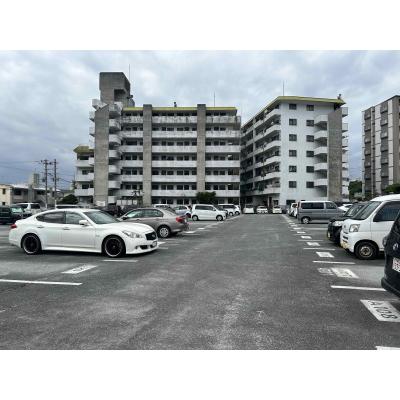 メゾンS & K与儀　A号棟の外観画像