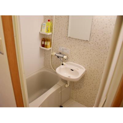 OneLife宇栄原ルーフ【★バストイレ別・ガス2口コンロ】の物件写真4