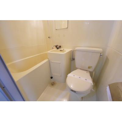 apartment 〒567-0888　大阪府茨木市駅前３丁目2-2 晃永ビル3階