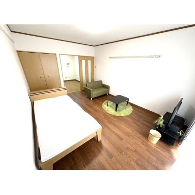 Ｓマンスリー城北Ⅲ（2-6）【敷地内駐車場・ネット無料・広々34㎡・家電量販店すぐそば】の物件写真1