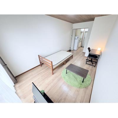 Ｓマンスリー美沢（3-7）【駐車場確保・ネット無料・ホームセンター、コンビニ隣接】の物件写真1