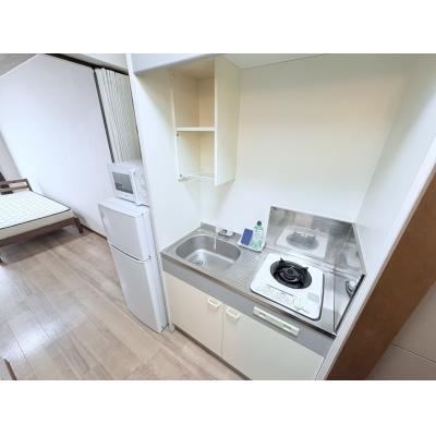 Ｓマンスリー美沢（3-7）【駐車場確保・ネット無料・ホームセンター、コンビニ隣接】の物件写真3