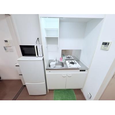 Sマンスリー松山市駅東（5-2）【ネット無料・築浅・オートロック・近隣コインパーキング多数】の物件写真3