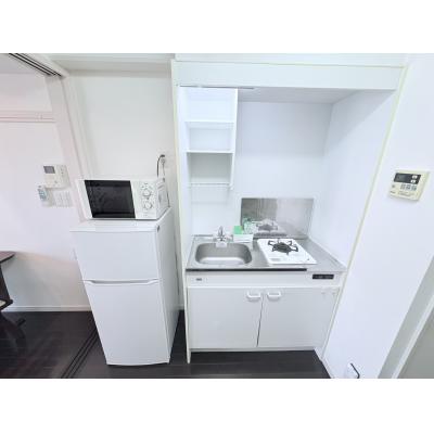 Sマンスリー松山市駅東（7-2）【ネット無料・築浅・オートロック・近隣コインパーキング多数】の物件写真3