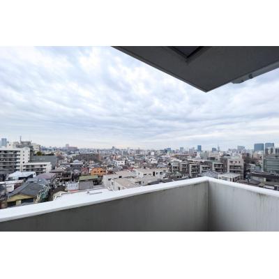 スーパー徒歩1分/大きな窓がある明るいお部屋/の物件写真6