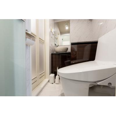 新宿まで電車で約5分と好アクセス/コンビニやレストランが充実/LaVie四谷 401の物件写真6