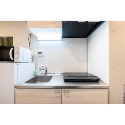 新宿まで15分以内/最寄り駅から徒歩2分/コンビニ・飲食店至近/JASPER Waseda 401の物件写真4