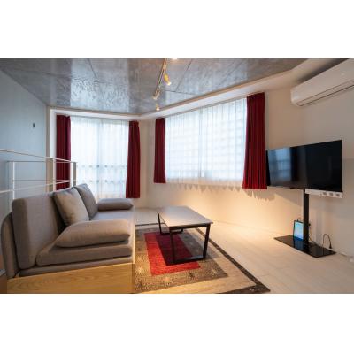 東新宿駅から徒歩6分/新宿駅近くの綺麗なお部屋/家具・家電完備/ルクレ東新宿 103の物件写真2