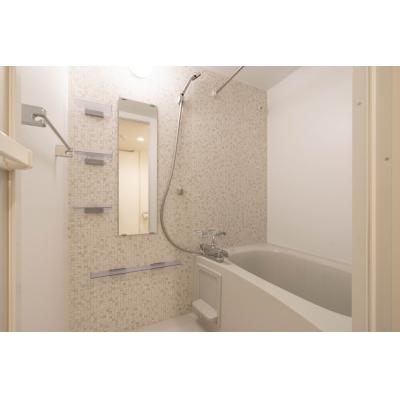 東新宿駅から徒歩6分/新宿駅近くの綺麗なお部屋/メゾネットタイプ/ルクレ東新宿 105の物件写真4