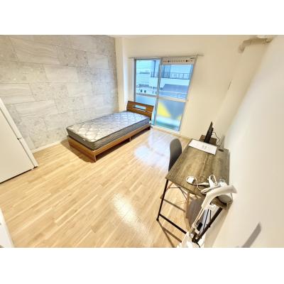 ✨ Wi-Fi無料 📶  スマートTV設置✨最上階南向き角部屋✨ 駐車場アリ  🔶マンスリーベースＪＰ🔶　【G023】の物件写真1