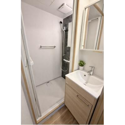 ✨ Wi-Fi無料 📶  スマートTV設置✨最上階南向き角部屋✨ 駐車場アリ  🔶マンスリーベースＪＰ🔶　【G023】の物件写真2