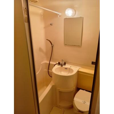 KIT【福井駅徒歩8分♪】オートロック☆家具家電完備☆駐車場有の物件写真5