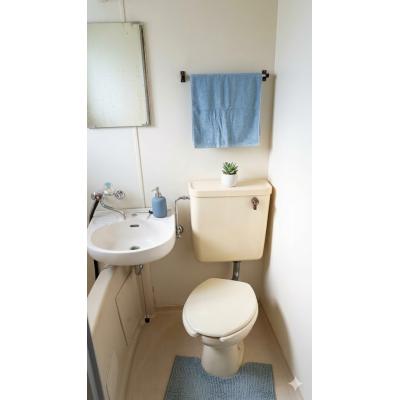 【 阪急桂駅徒歩15分 / Wi-Fiあり / 南向き日当り良好 / コンビニ徒歩4分 / 2沿線利用可 / 閑静な住宅街 / フローリング 】菊池第３マンションの物件写真2