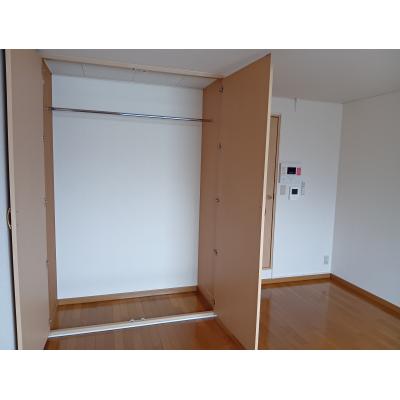 KIT【江端駅徒歩6分♪】宅配BOX☆バストイレ別☆駐車場有の物件写真5