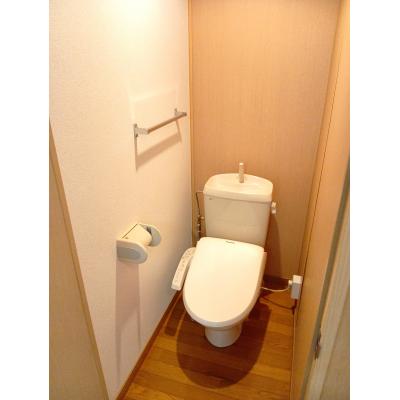 KIT【江端駅徒歩6分♪】宅配BOX☆バストイレ別☆駐車場有の物件写真4