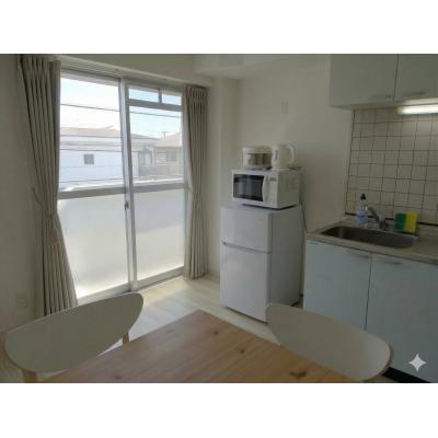 🌈新規オープン賃料半額🌈法人歓迎！駐車場付き＆ネット無料📶大型バイクも✨ゆとりの2DKで快適✨【M076】 204の物件写真3