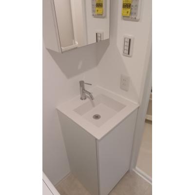 新築マンション！！駅徒歩3分・京急蒲田まで15分空港にアクセスしやすい、ネット無料・オートロック・浴室乾燥機付・独立洗面台・禁煙　４０１の物件写真4