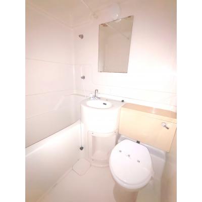 【J’sマンスリー鶴見 919】即入居可🌟厚さ20㎝高密度ポケットコイルマットレス使用！駅徒歩4分、品川駅・大井町駅まで乗換無し！アクセス良好☆【インターネット無料】の物件写真3