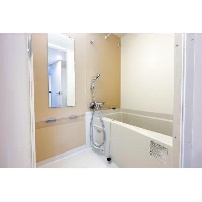 サンシャイン池袋も徒歩圏内/広々メゾネットタイプ/家具・家電完備/ラルーナ東池袋 201の物件写真4