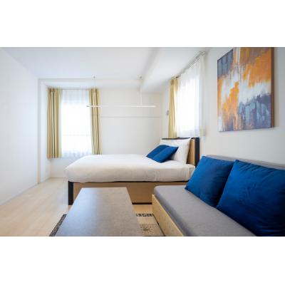 新宿駅まで乗り換えなし/初台駅から徒歩9分/最大4名/MAT　SHIBUYAHONMACHI 404の物件写真1