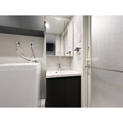 中野駅から徒歩10分/新宿駅まで電車5分/2024年築/家具家電付き/PREAS中野新井 402の物件写真5