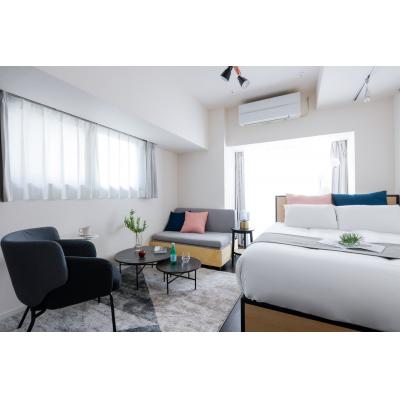 お洒落な外観＆内観で気分も上がる♪／Wi-Fi完備／家具家電・備品完備／グランドコンシェルジュ六本木 908の物件写真2