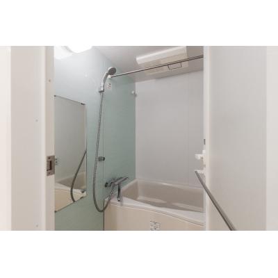 最寄駅まで徒歩9分/新宿まで2駅/家具家電付き/MAT 中落合 602の物件写真4